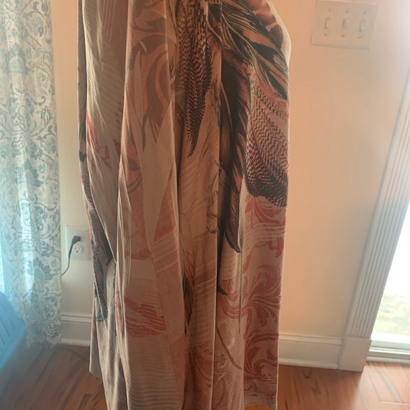 Cocos Clozet plus size 2X feather waterfall length top - Picture 5 of 9